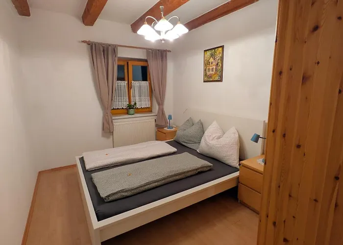 Am Dorfplatz 公寓 *